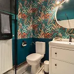 公寓 Tropical Jungle Oasis Near Center 2br Balcony